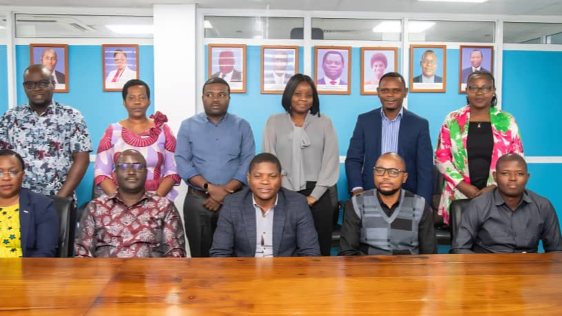 WAJUMBE WA CHAMA CHA WAFANYAKAZI, DOWUTA BANDARI YA DAR WATEMBELEA NHIF