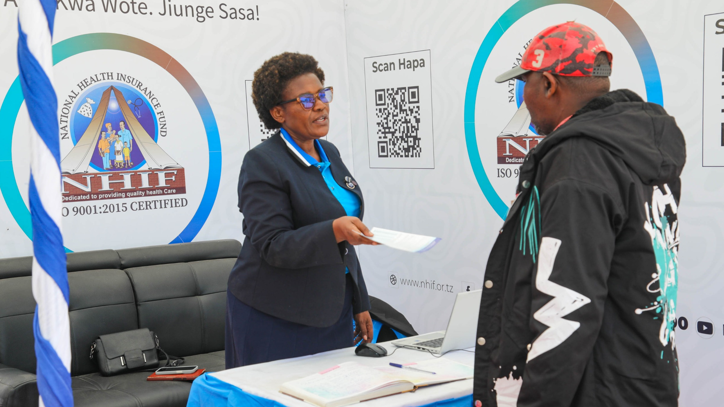 WANANCHI WAIPONGEZA NHIF KWA UBORESHAJI WA HUDUMA